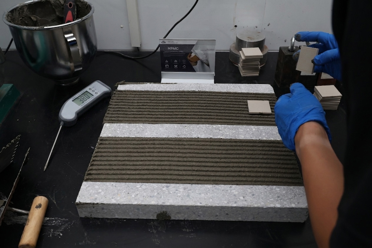Hot Climate Tile Adhesive: Fix Water Loss with HEMC